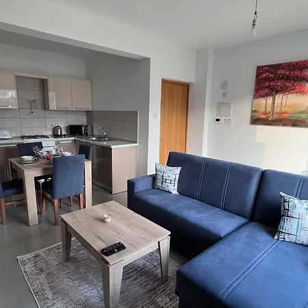 Kyrenia Comfort Apartments Exterior photo